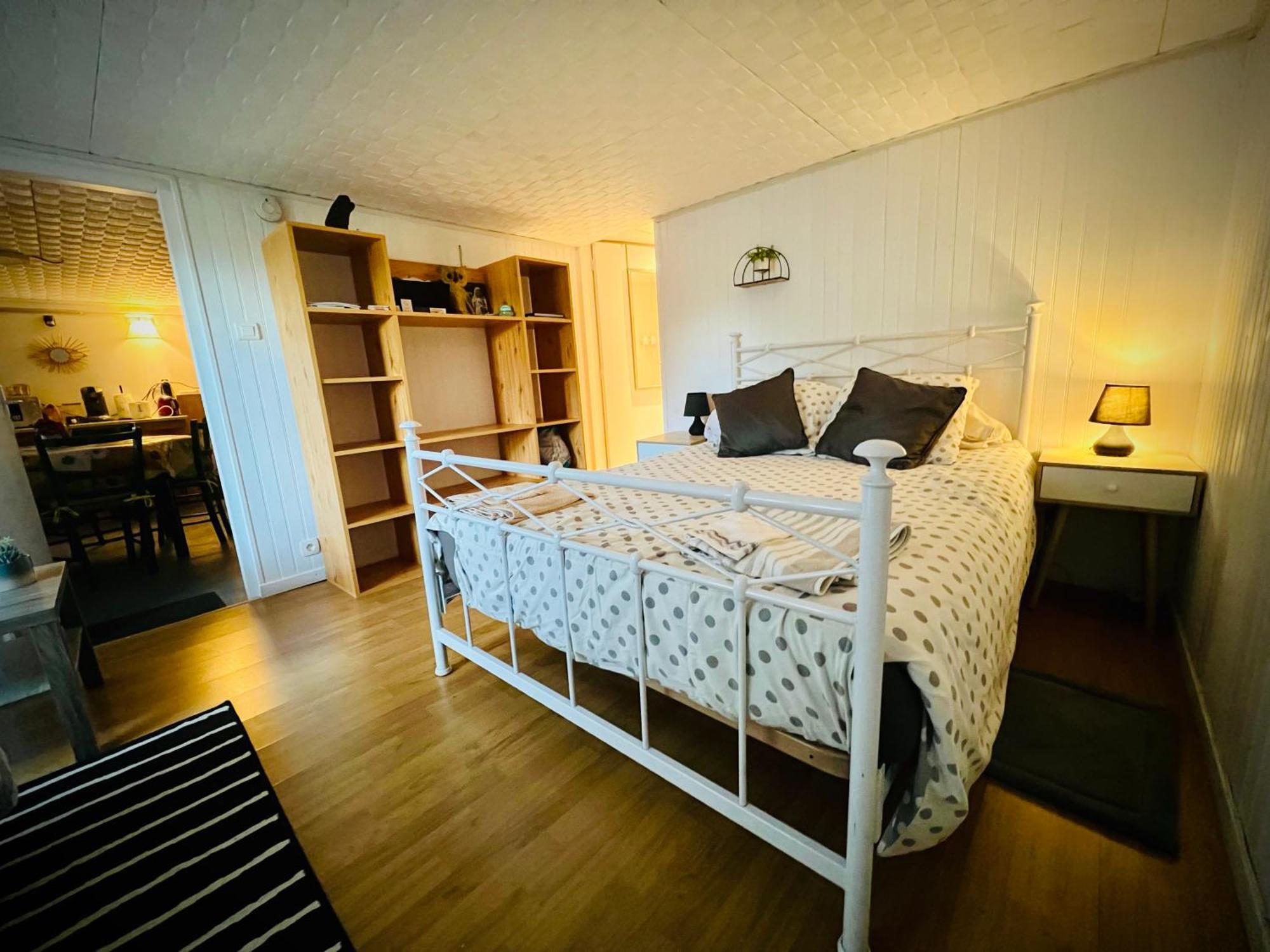 Chambre En Rez De Jardin Gland Exterior photo